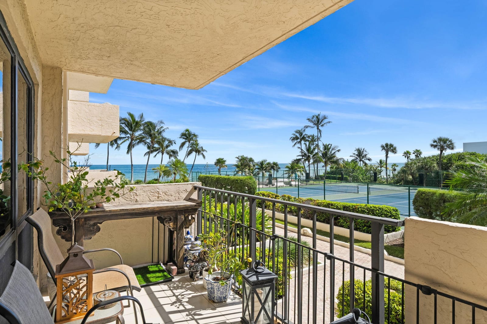 4900 N Ocean Boulevard, Lauderdale-By-The-Sea, FL 33308