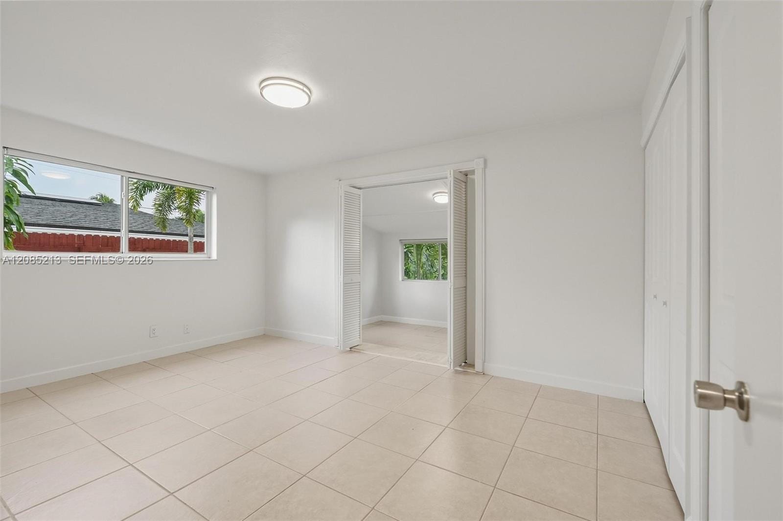 5820 NE 2nd Avenue, Oakland Park, FL 33334 photo 11