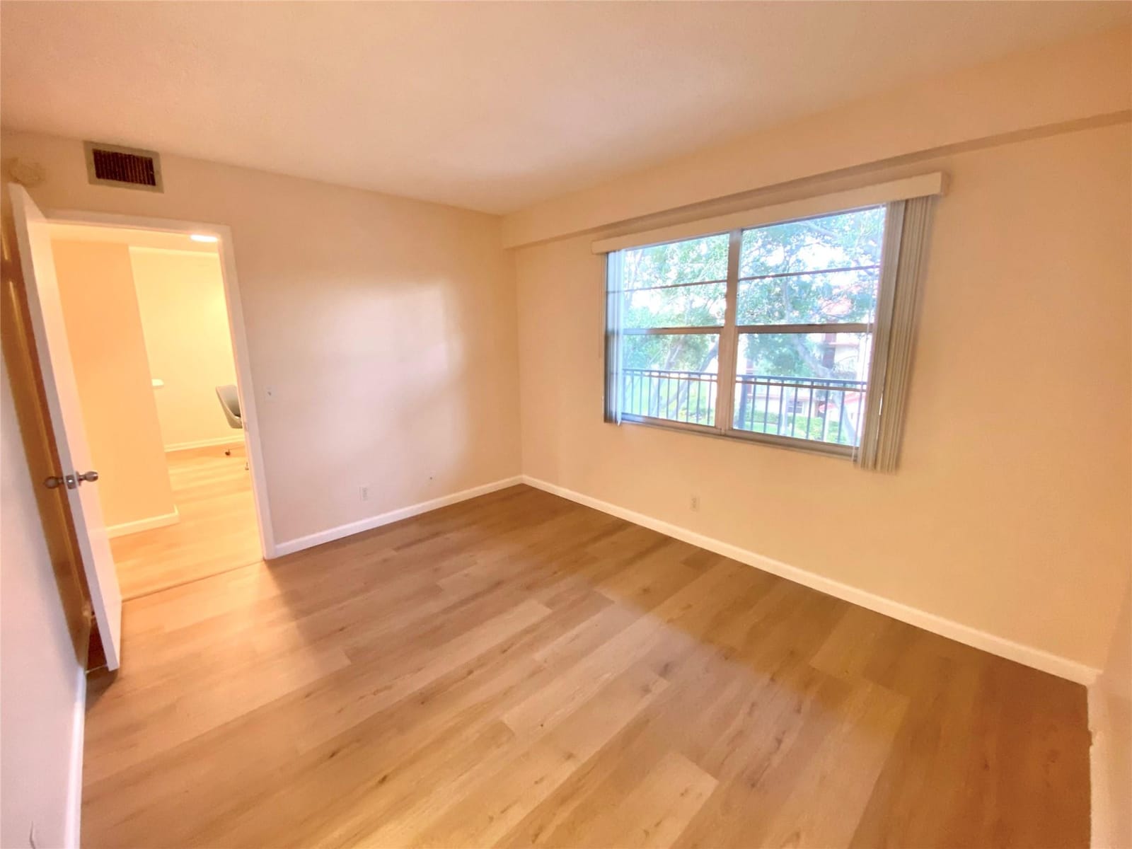 1000 SW 128TH Terrace 411V, Pembroke Pines, FL 33027 photo 19