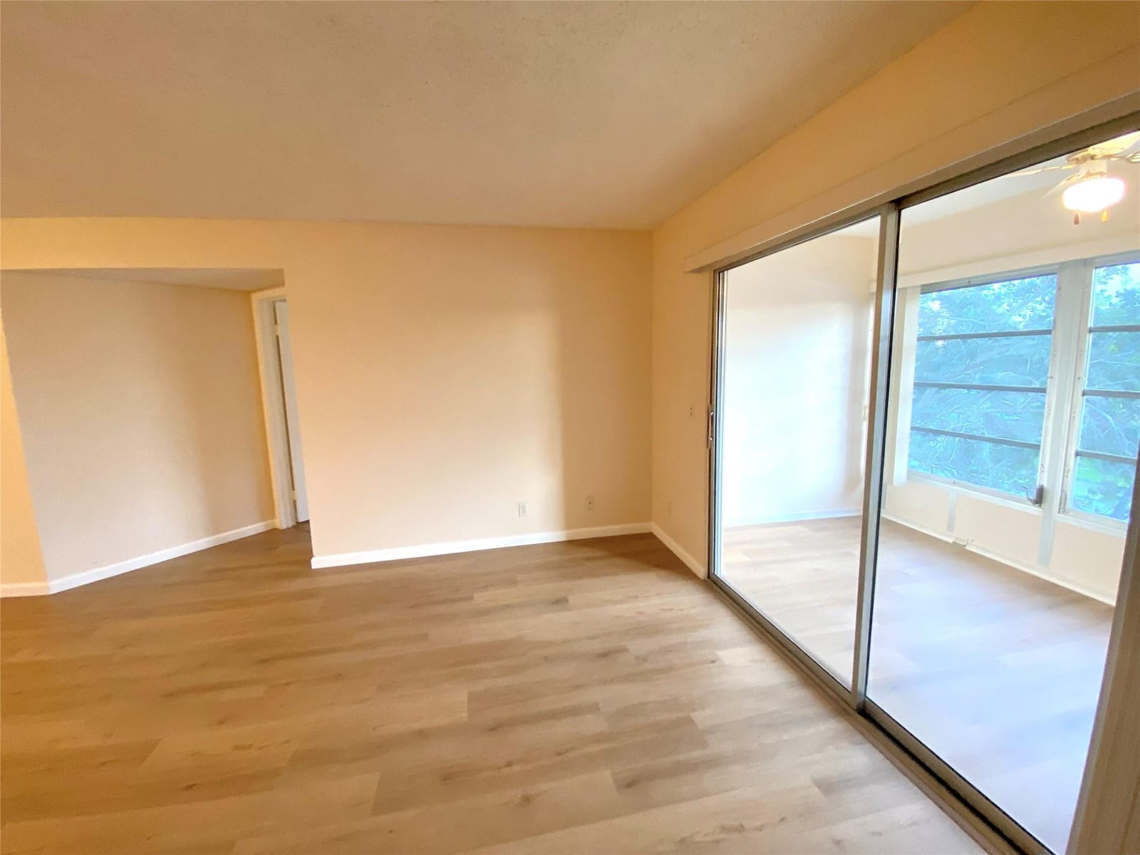 1000 SW 128TH Terrace 411V, Pembroke Pines, FL 33027 photo 28