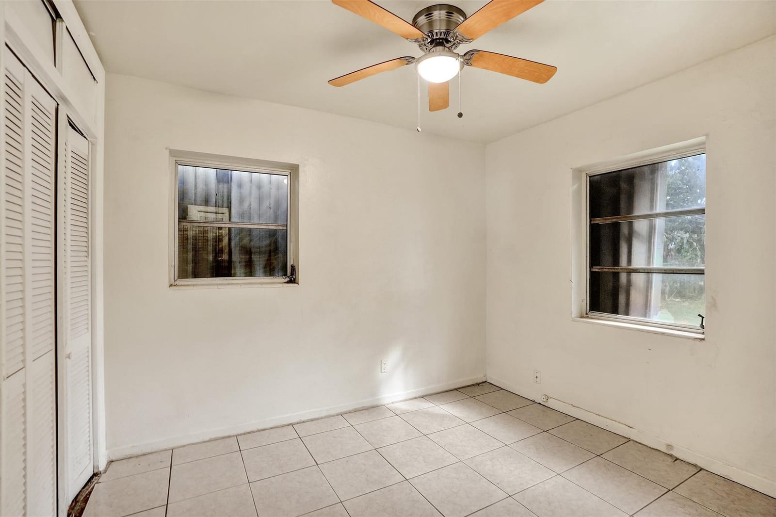1318 NW 11TH Place, Fort Lauderdale, FL 33311 photo 13