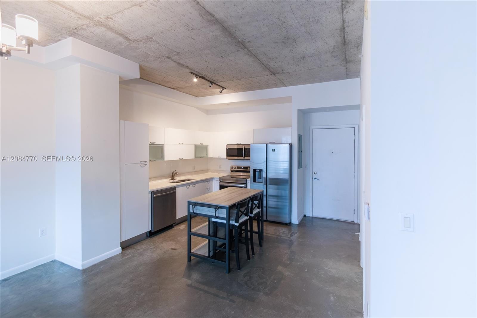 133 NE 2nd Avenue 1509 — photo 5