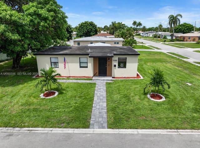 1589 NW 4th Avenue, Pompano Beach, FL 33060