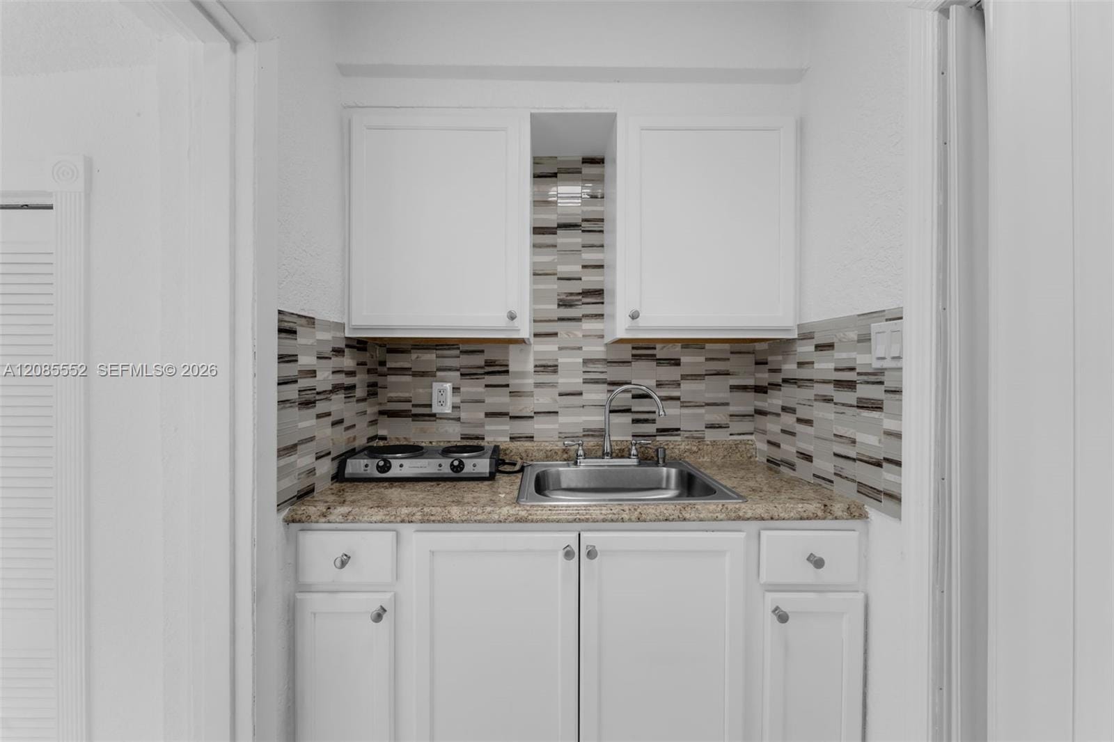 201 SW 51st Court 5 — photo 5