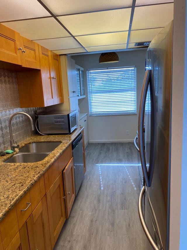 3161 NW 47TH Terrace 402, Lauderdale Lakes, FL 33319