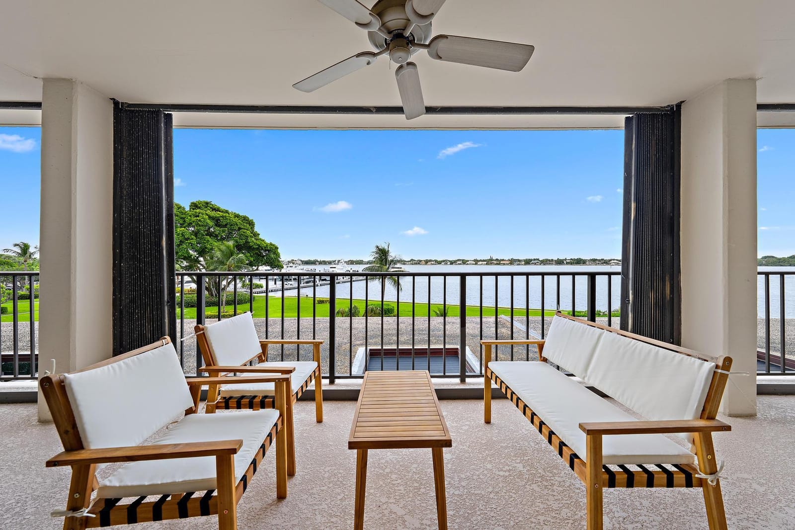 134 LAKESHORE Drive 316, North Palm Beach, FL 33408 photo 22
