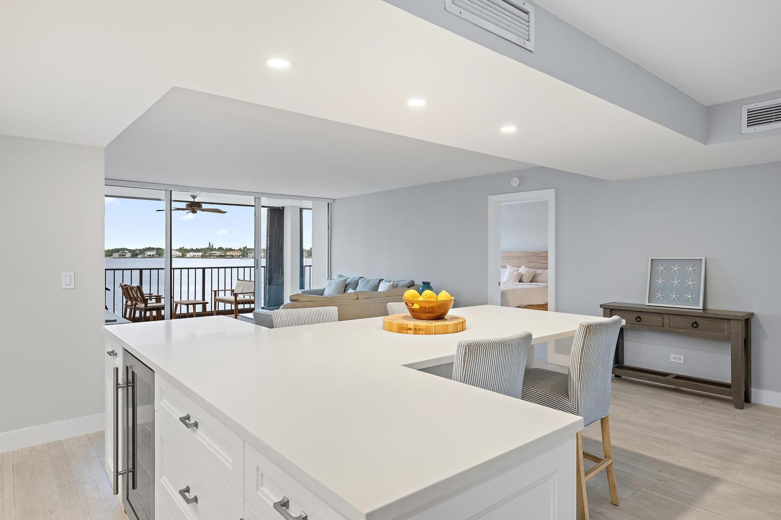 134 LAKESHORE Drive 316, North Palm Beach, FL 33408 photo 9