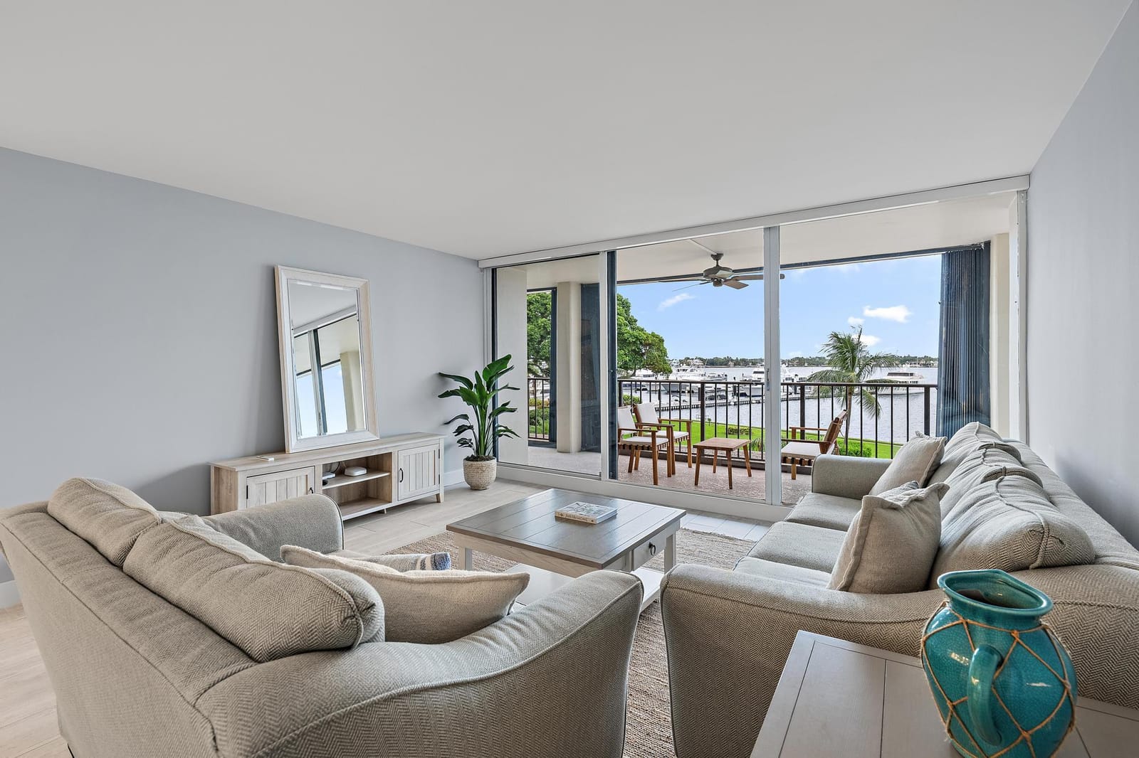 134 LAKESHORE Drive 316, North Palm Beach, FL 33408 photo 10