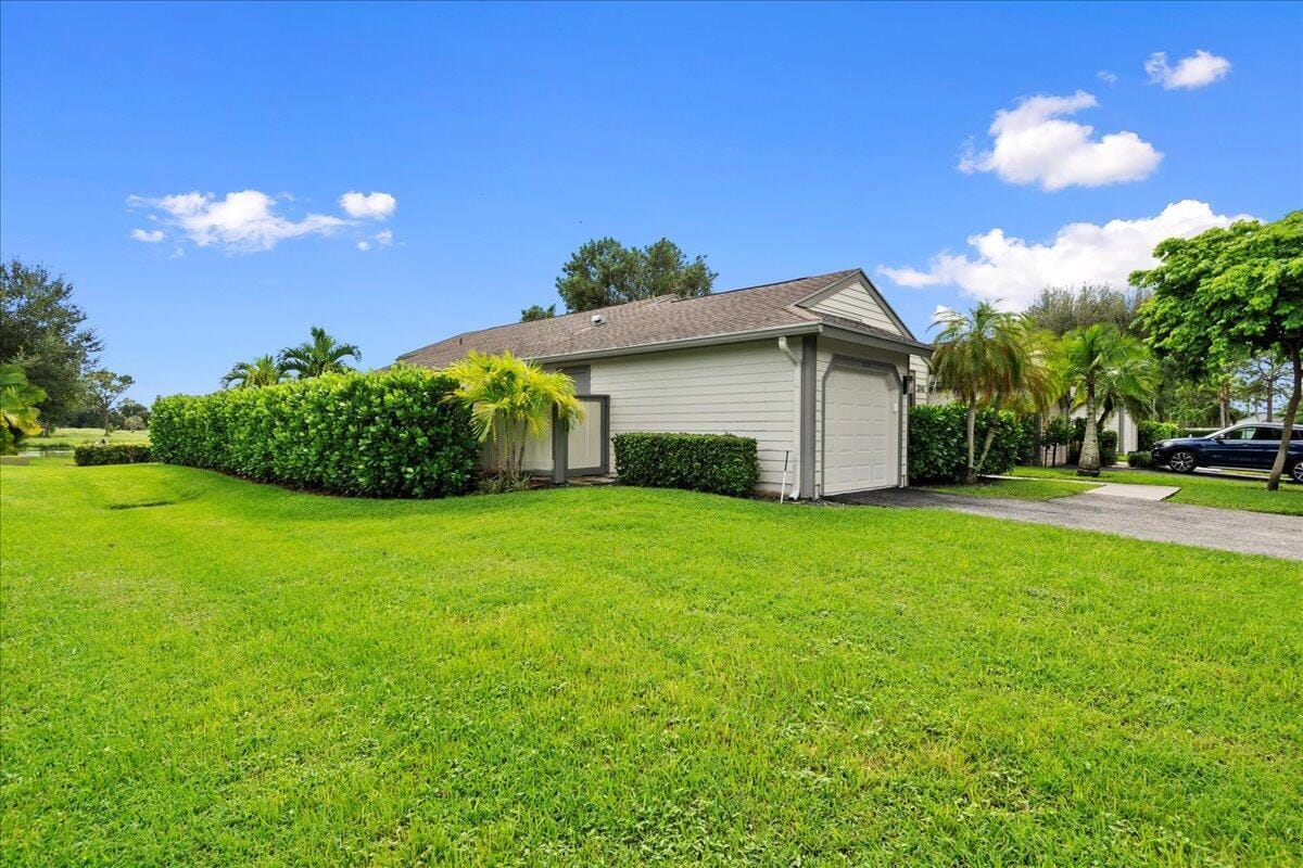 2542 Bedford Mews Drive, Wellington, FL 33414 photo 22