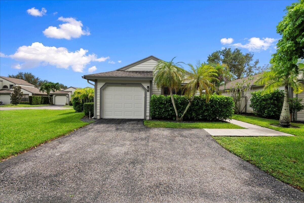2542 Bedford Mews Drive, Wellington, FL 33414 photo 25