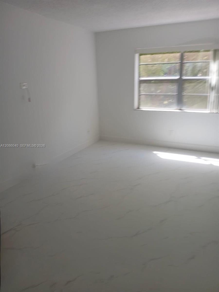 8405 NW 8th Street 311, Miami, FL 33126 photo 8