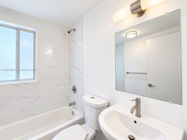1550 NW 1st Court 2, Miami, FL 33136