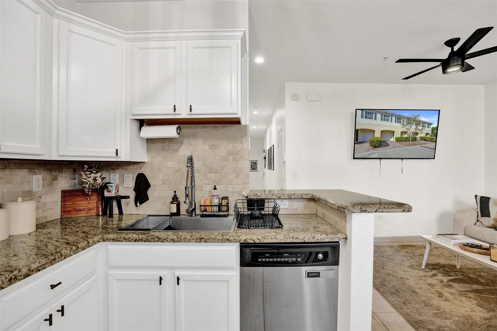 159 SW 7TH Court, Pompano Beach, FL 33060 photo 16