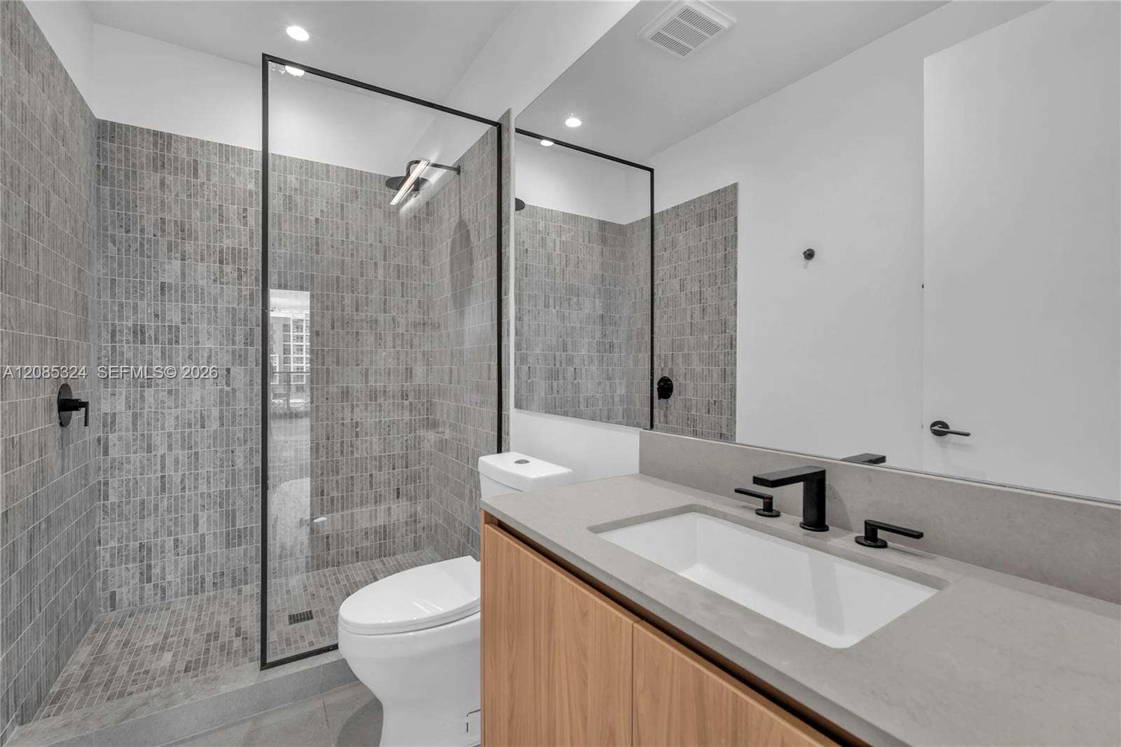 91 NW 27th Street 201 — photo 6