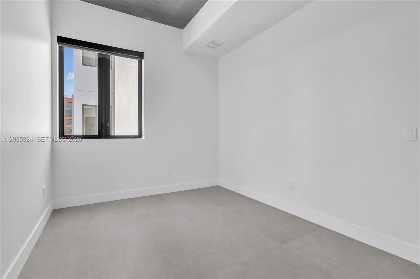 91 NW 27th Street 201 — photo 8