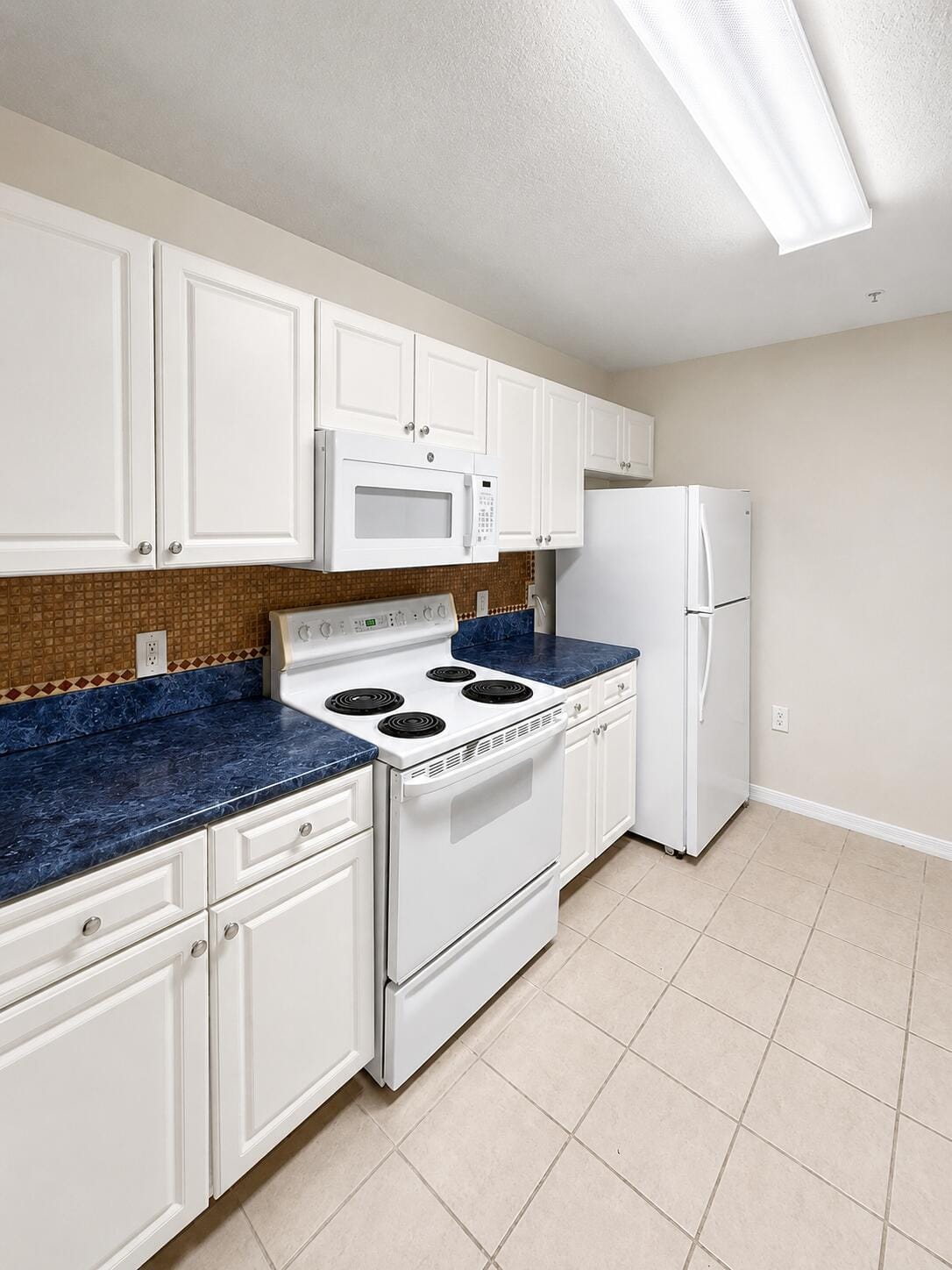 1200 Town Center Drive 206 — photo 3