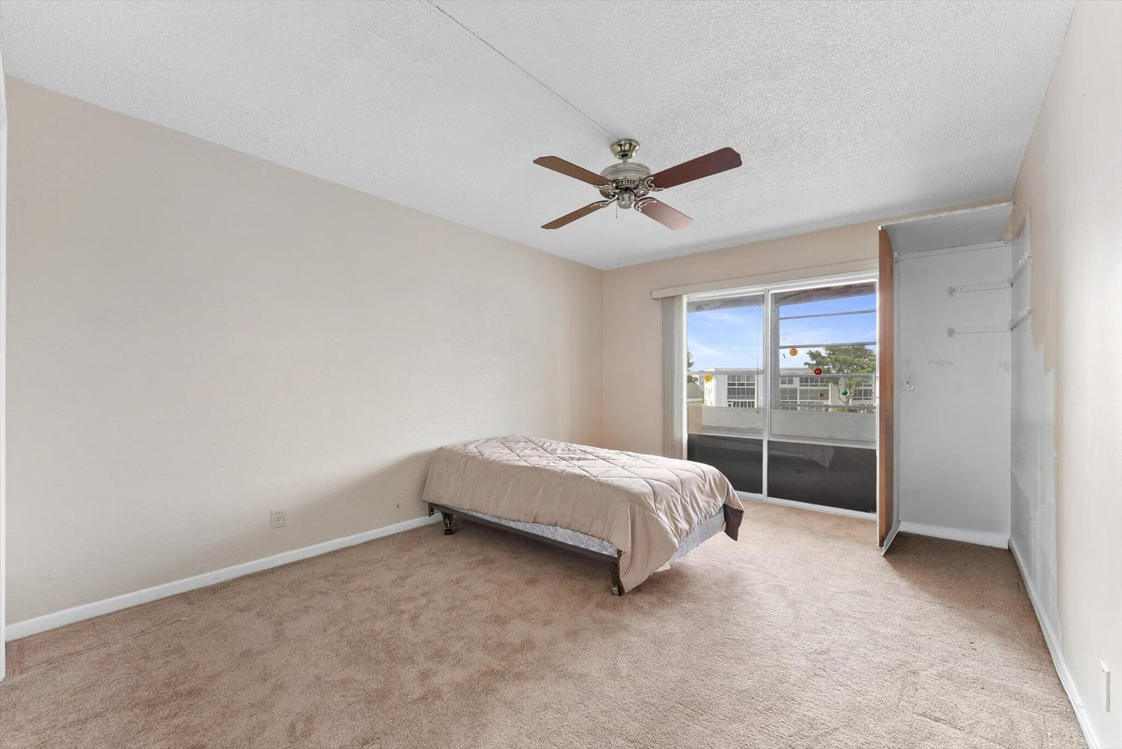 309 WELLINGTON M, West Palm Beach, FL 33417 photo 19