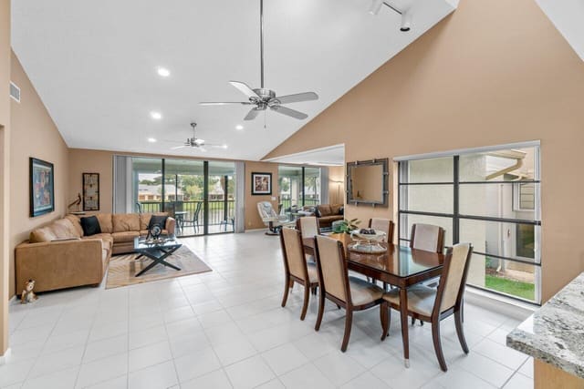 68 EASTGATE Drive D, Boynton Beach, FL 33436