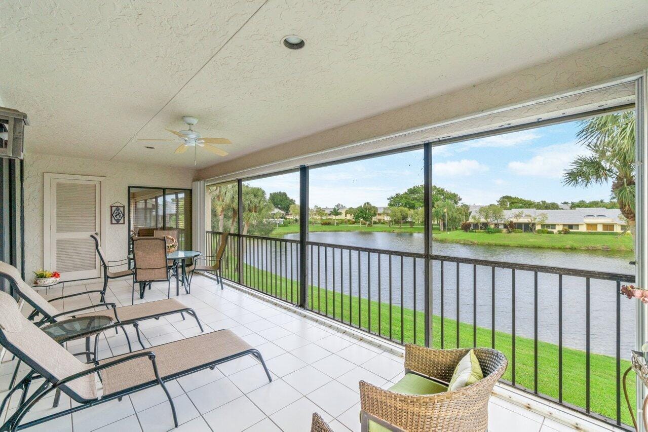 68 EASTGATE Drive D, Boynton Beach, FL 33436 photo 22