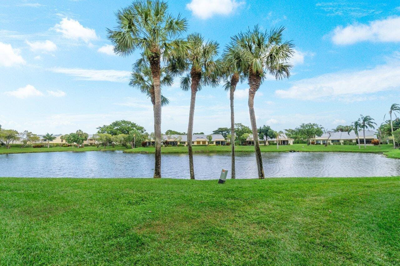 68 EASTGATE Drive D, Boynton Beach, FL 33436 photo 24