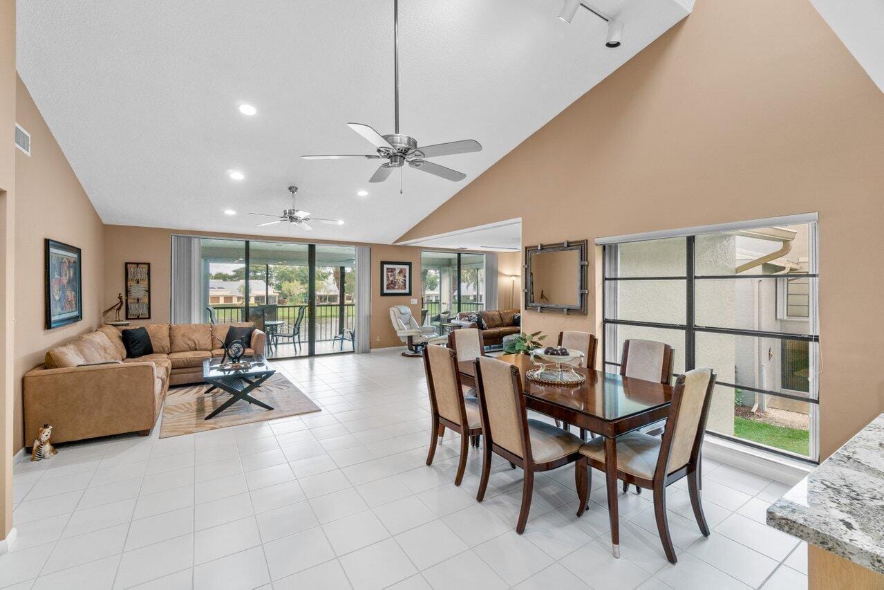 Sold home at 68 EASTGATE Drive D, Boynton Beach, FL 33436