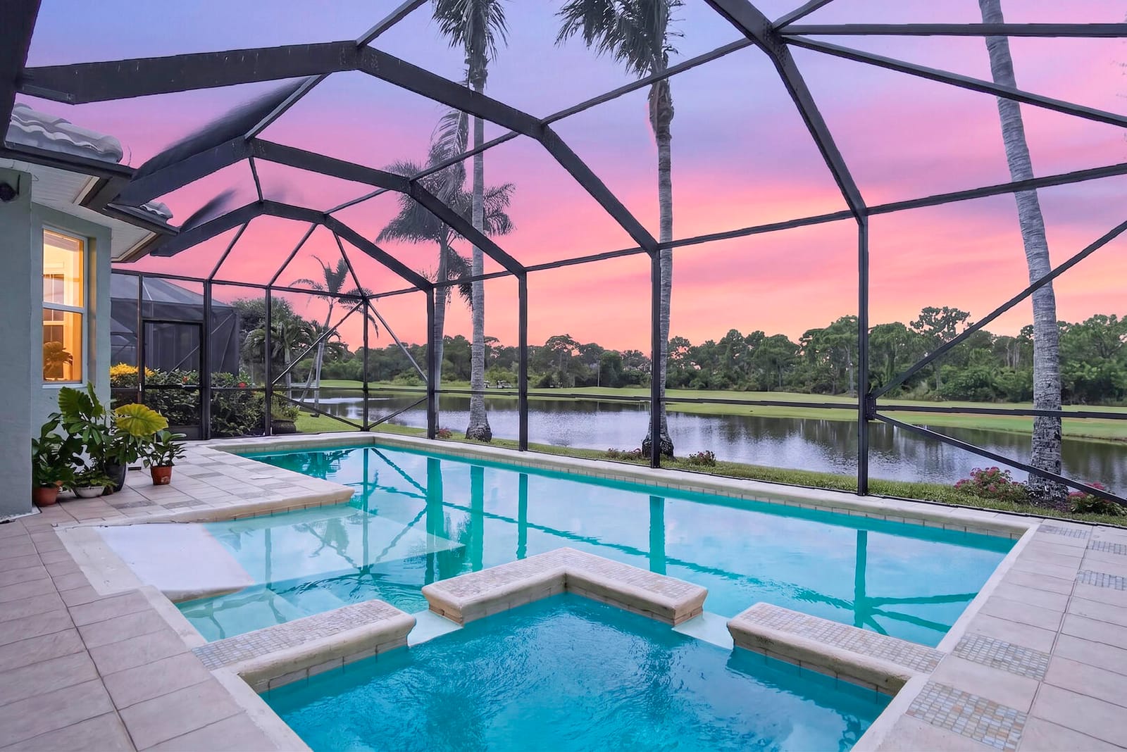Pending home at 4664 NW Red Maple Drive, Jensen Beach, FL 34957