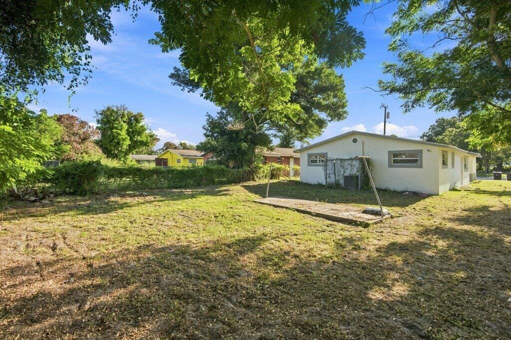 809 N 22ND Street, Fort Pierce, FL 34950 photo 24