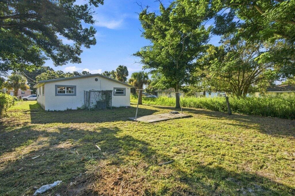 809 N 22ND Street, Fort Pierce, FL 34950 photo 25