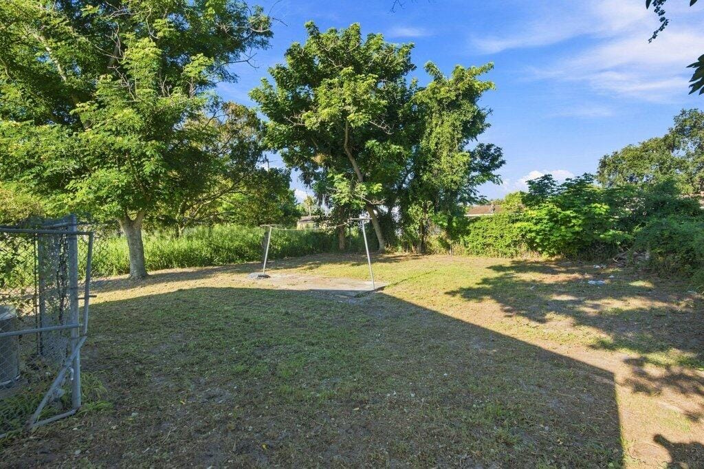 809 N 22ND Street, Fort Pierce, FL 34950 photo 26