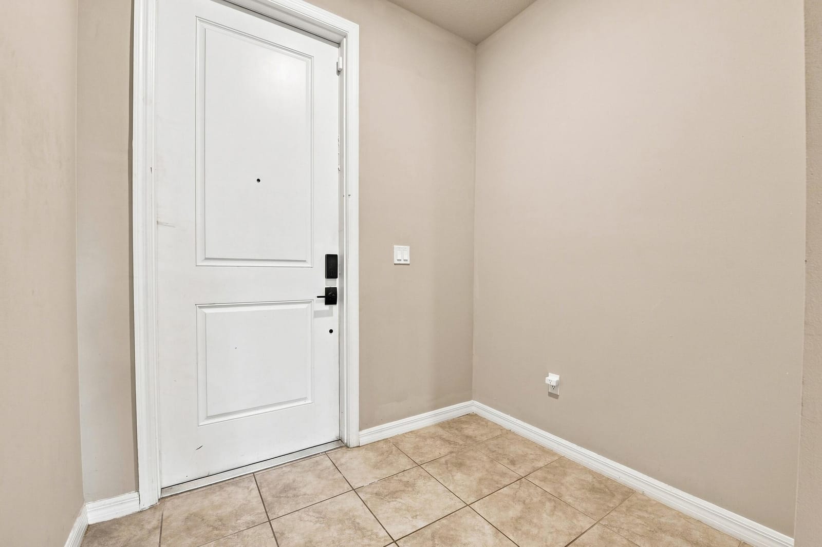 3570 SAN BERNARDINO Way, Palm Springs, FL 33461 photo 16