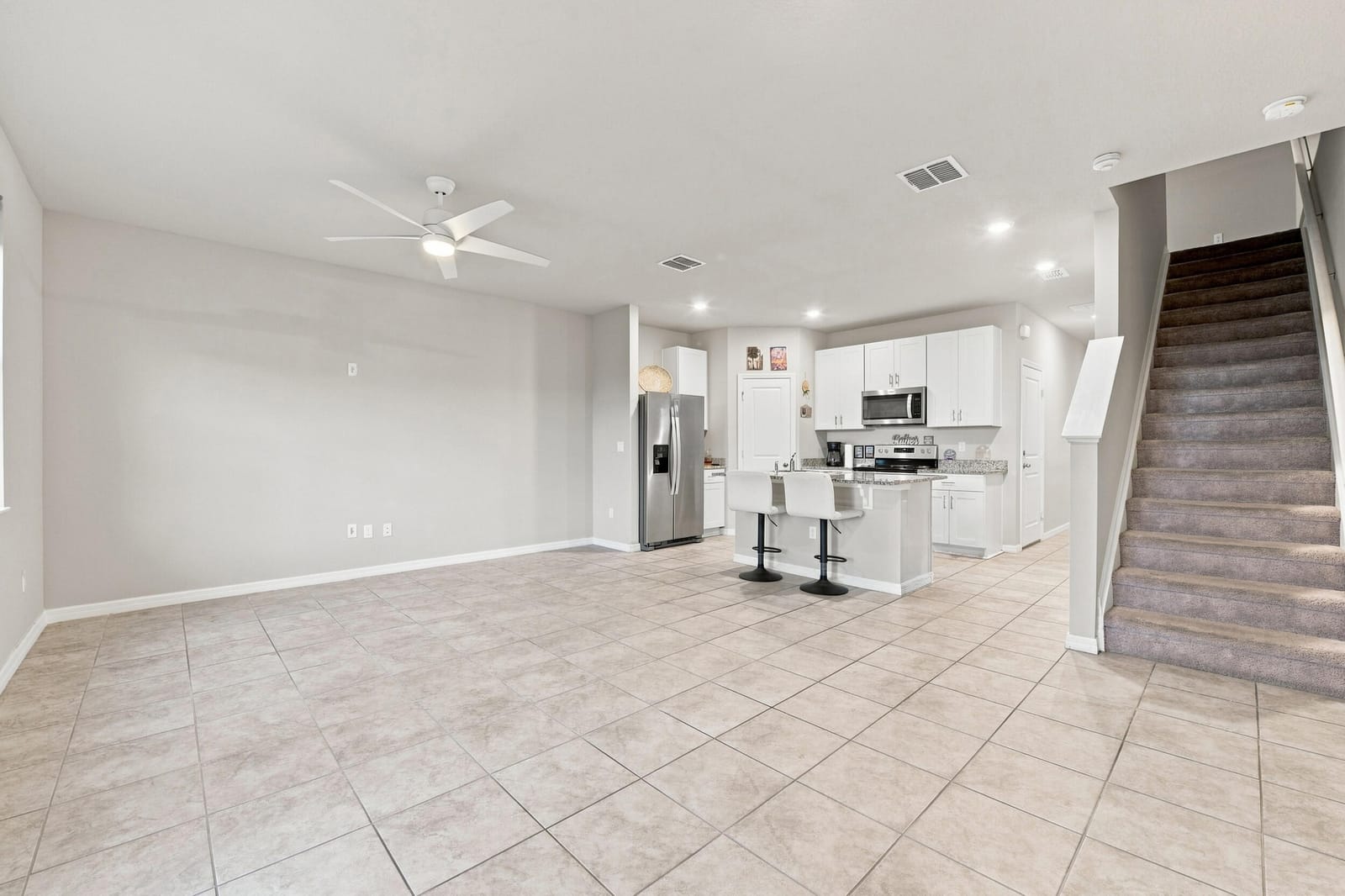 3570 SAN BERNARDINO Way — photo 4