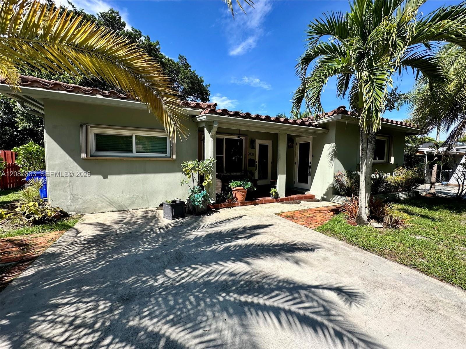 2431 Washington Street 2, Hollywood, FL 33020 photo 2