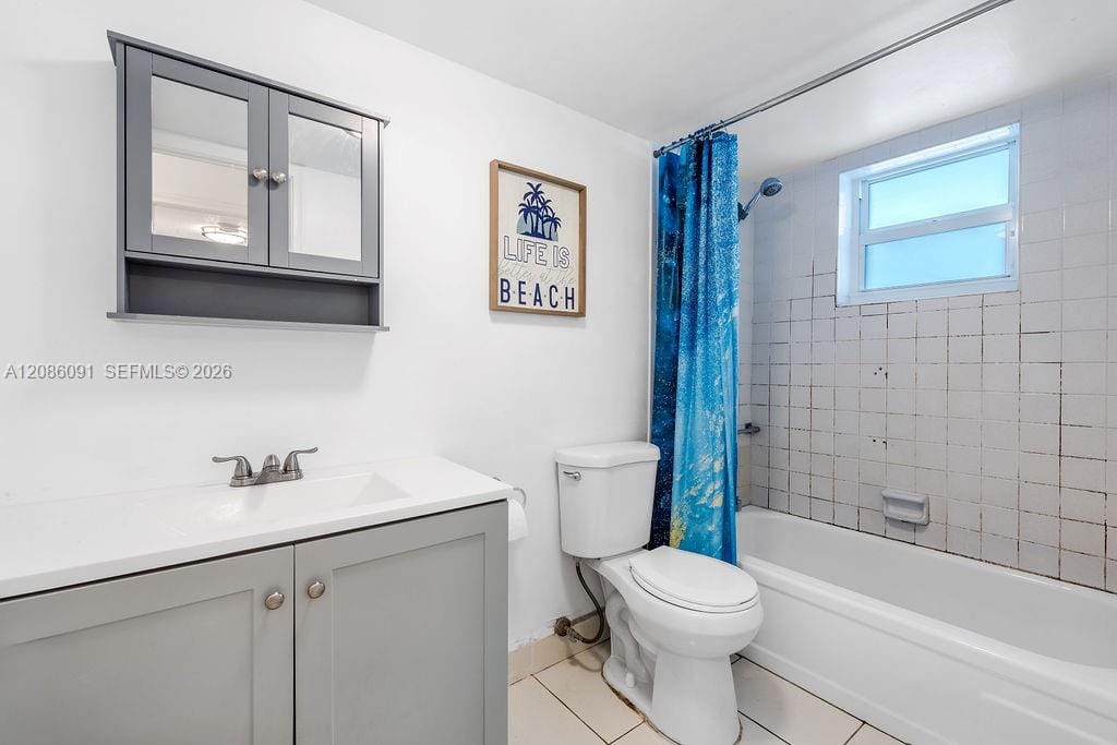 319 NE 14th Avenue 106, Hallandale Beach, FL 33009 photo 13