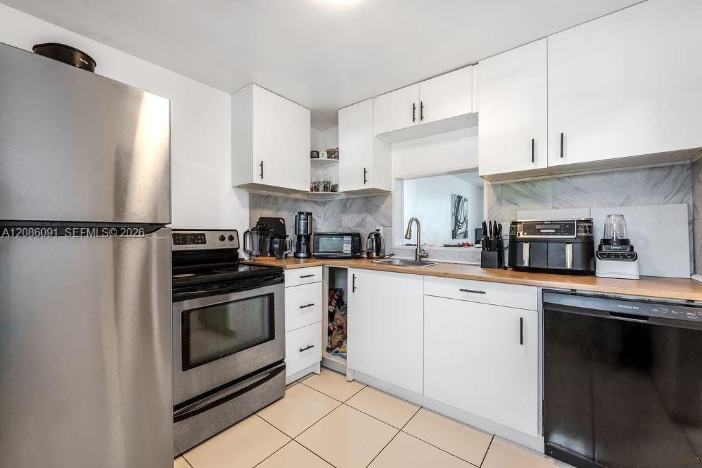 319 NE 14th Avenue 106 — photo 3