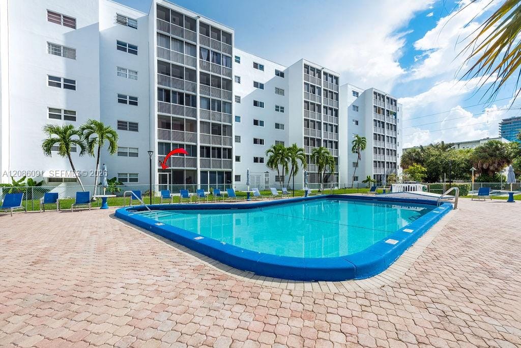 319 NE 14th Avenue 106, Hallandale Beach, FL 33009 photo 29