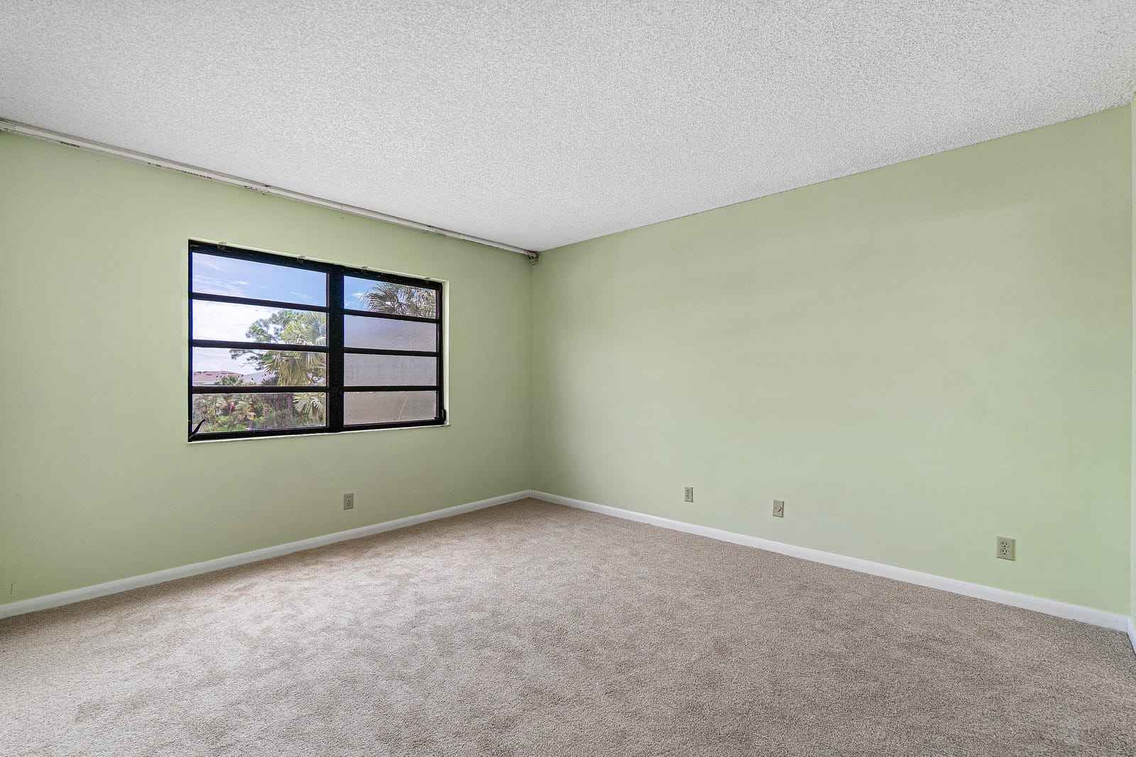 4640 LUCERNE LAKES Boulevard W 303, Lake Worth, FL 33467 photo 11