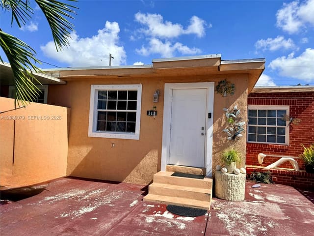 343 W 11th Street, Hialeah, FL 33010
