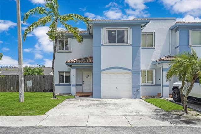 3891 SW 147th Avenue 11, Miami, FL 33185
