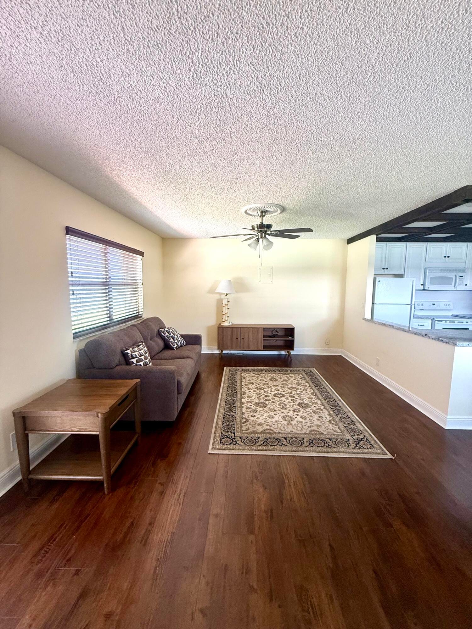 34 Valencia B — photo 6