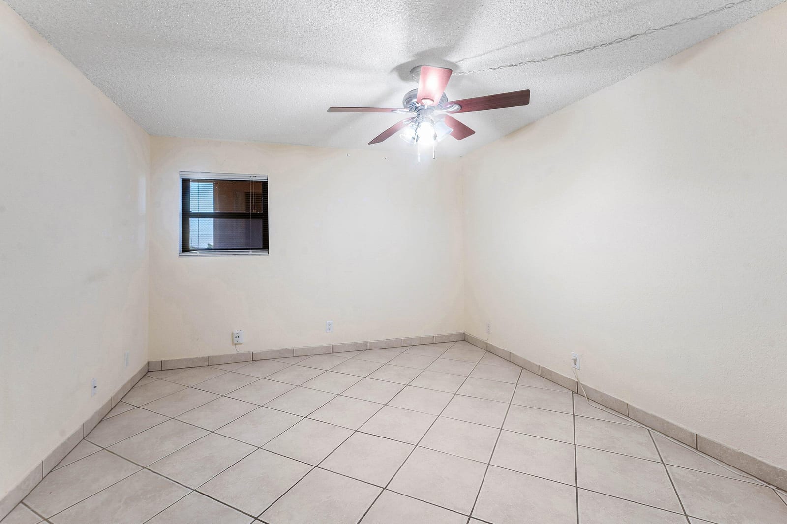 1030 Us Highway 1 413, North Palm Beach, FL 33408 photo 17