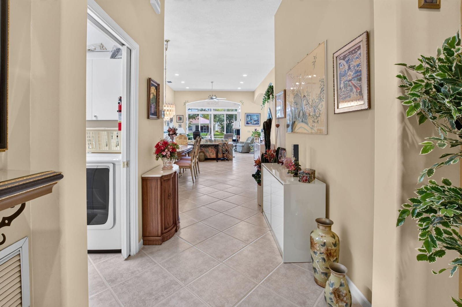 15832 Vivanco Street — photo 6