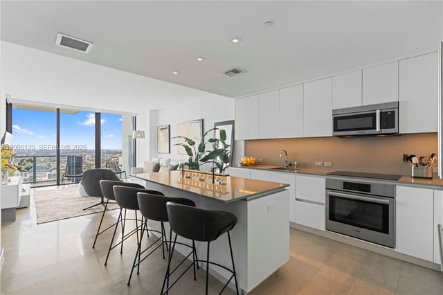 88 SW 7th Street 2906, Miami, FL 33130
