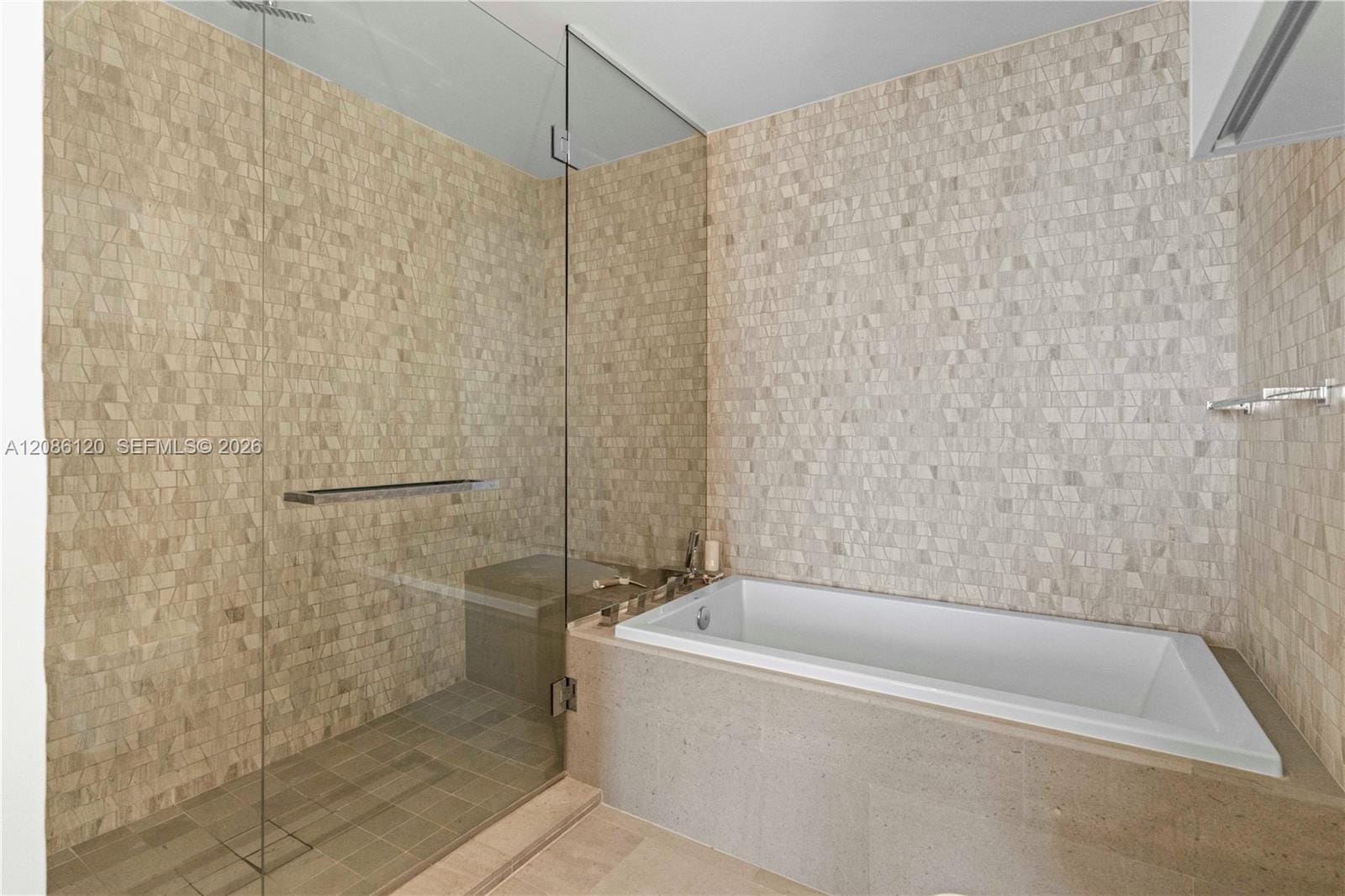 88 SW 7th Street 2906, Miami, FL 33130 photo 11