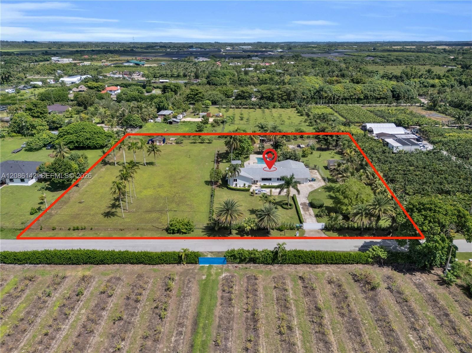 19245 SW 188th Street, Miami, FL 33187 - photo 1 of 30