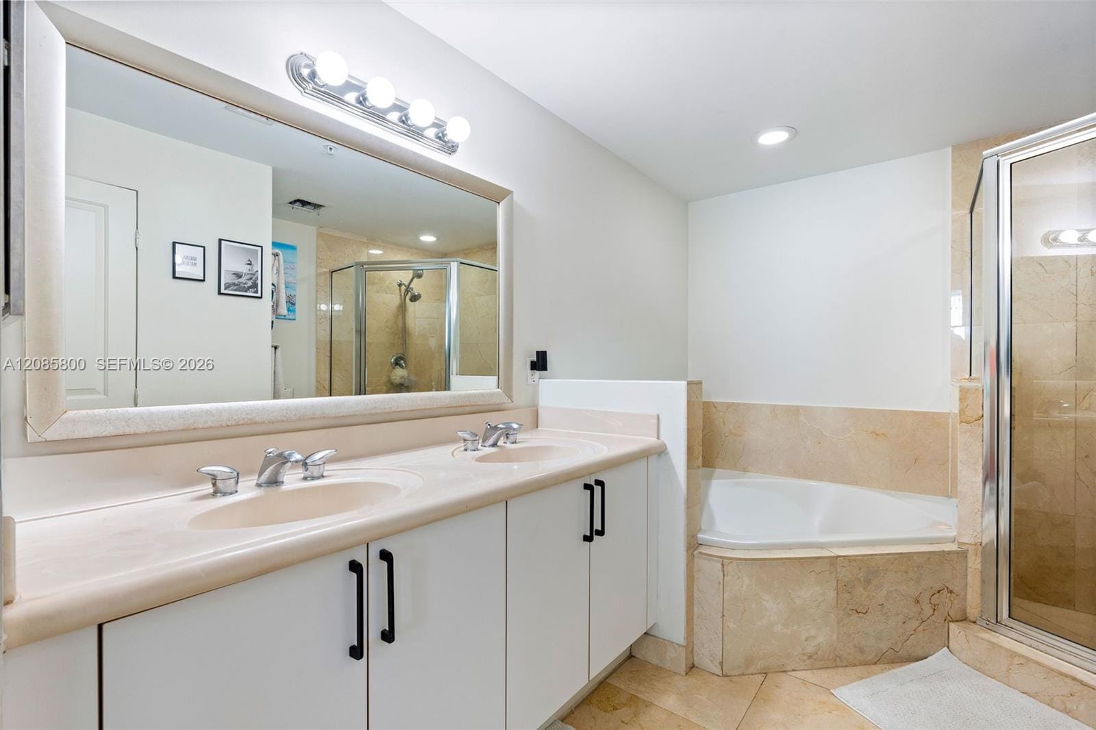 7900 Harbor Island Drive 518 — photo 10
