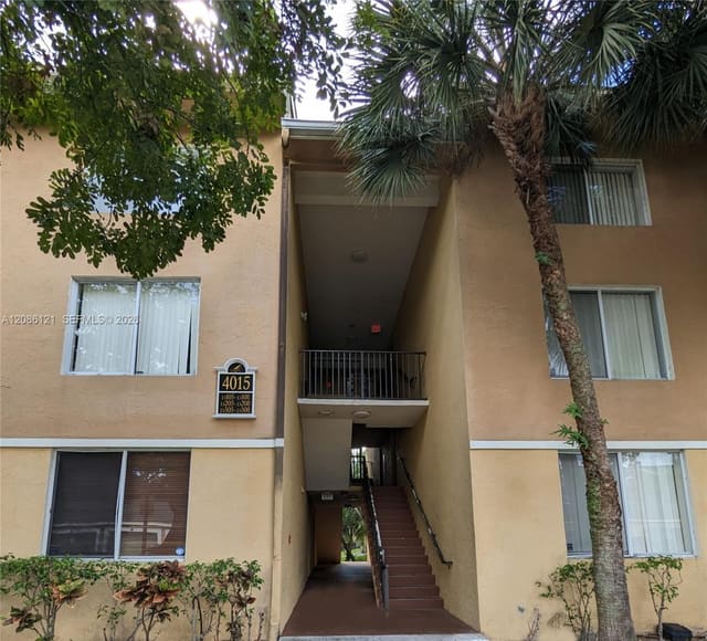 4015 W Mcnab Road D308, Pompano Beach, FL 33069