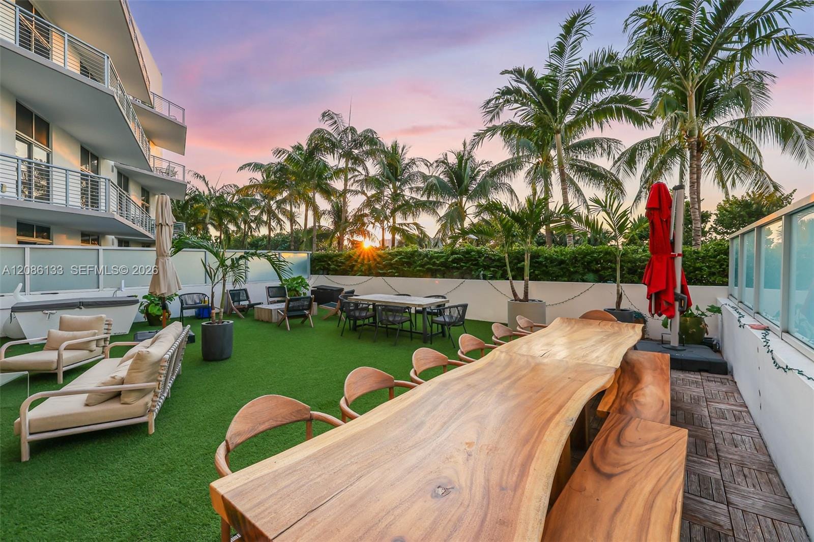 2001 Meridian Avenue 307, Miami Beach, FL 33139 photo 17