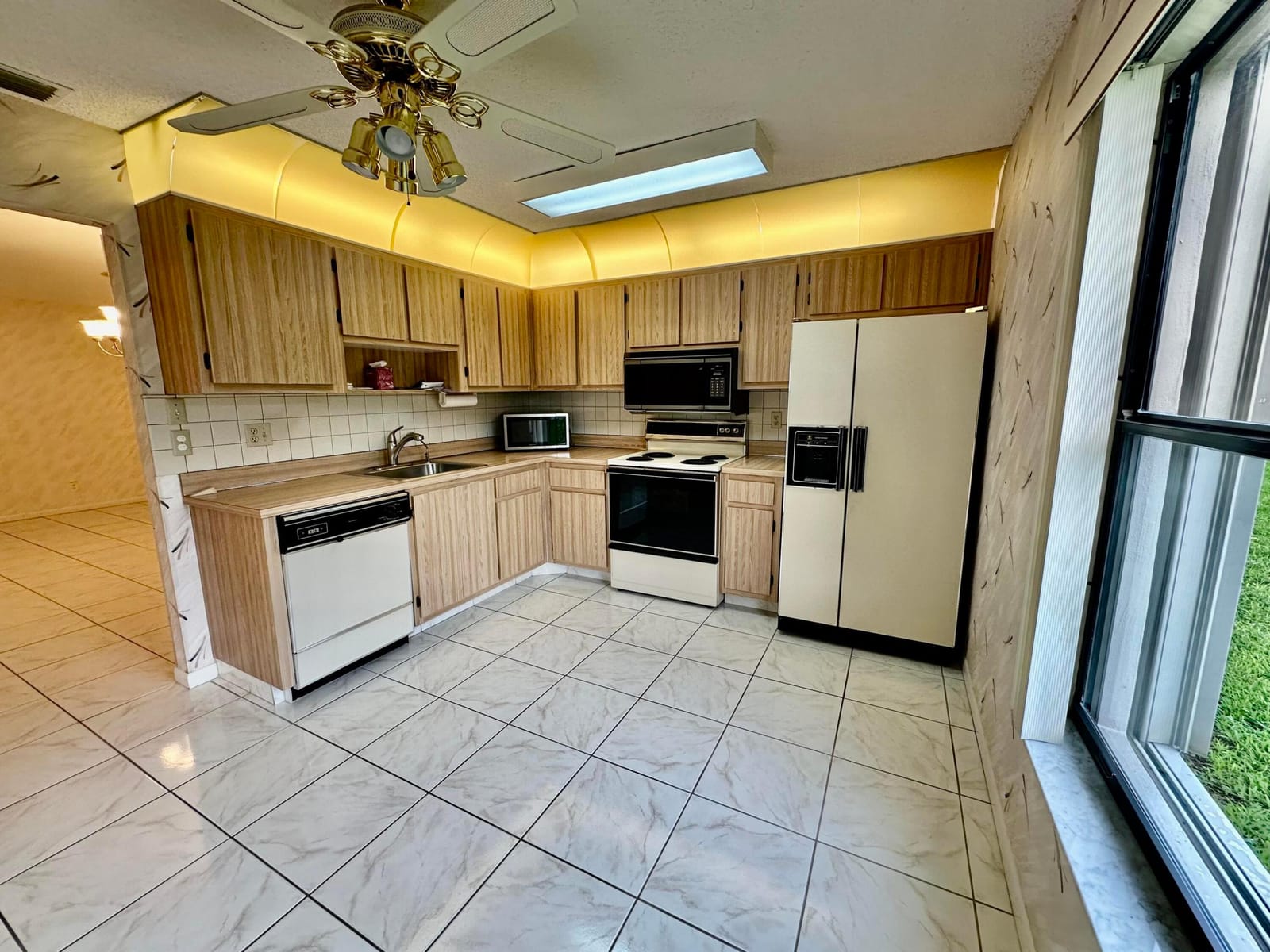 5483 VIBURNUM Circle — photo 12