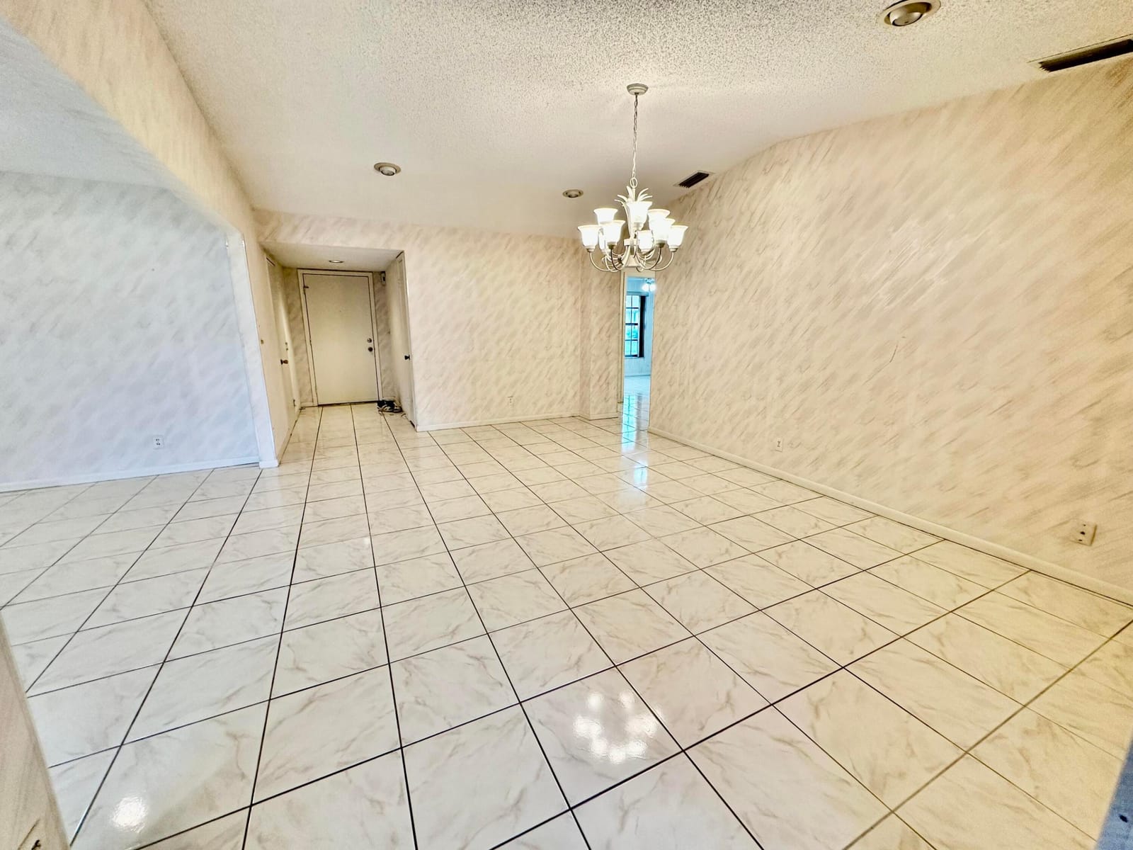 5483 VIBURNUM Circle — photo 10
