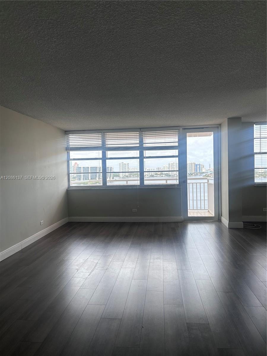 251 174 1601, Sunny Isles Beach, FL 33160 photo 7